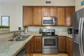 Photo #6: 6551012 Listing