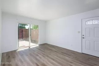 Photo #6: 6551235 Listing