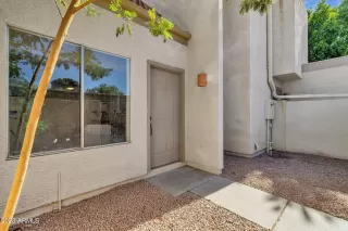 Photo #5: 6551342 Listing 