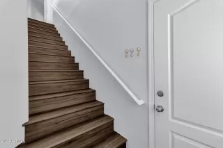 Photo #5: 6551430 Listing 