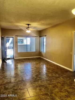 Photo #2: 6551608 Listing