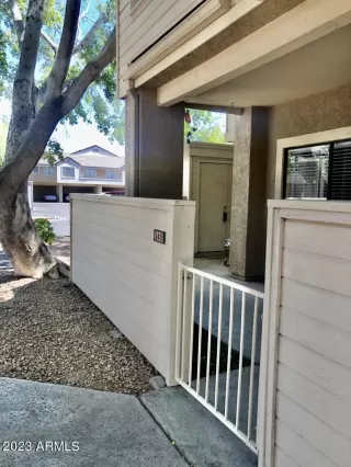 Photo #6: 6551608 Listing