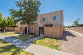 Photo #2: 6551757 Listing