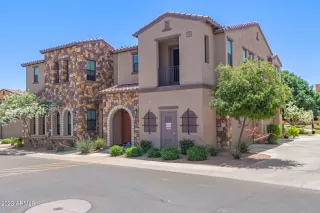 Photo #2: 6552198 Listing