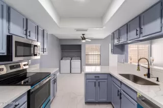 Photo #2: 6552221 Listing