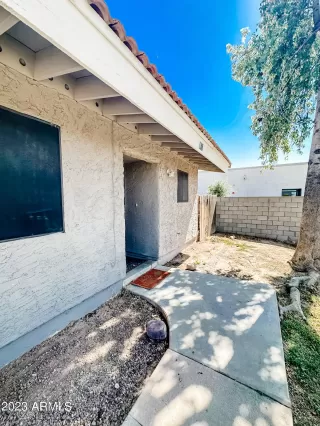 Photo #3: 6552366 Listing