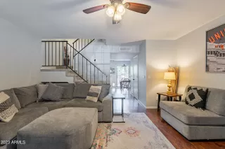 Photo #6: 6552579 Listing