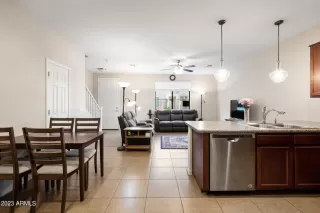 Photo #4: 6552658 Listing