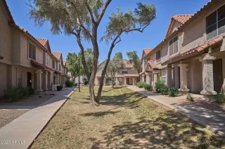 Photo #2: 6552724 Listing