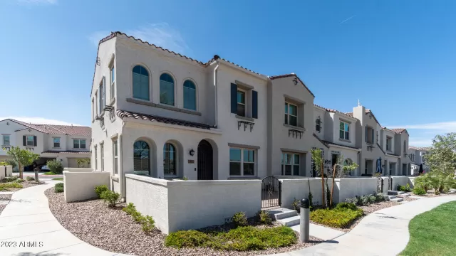 MLS: 6552740 Condo For Sale