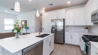 Photo #1: 6552740 Listing 