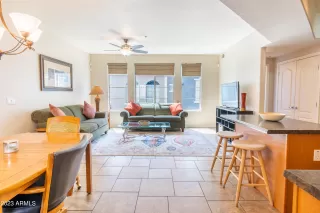 Photo #2: 6552819 Listing 