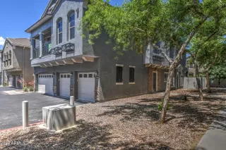 Photo #3: 6552828 Listing