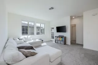 Photo #3: 6552904 Listing 