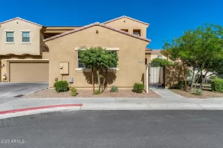 Photo #4: 6553178 Listing