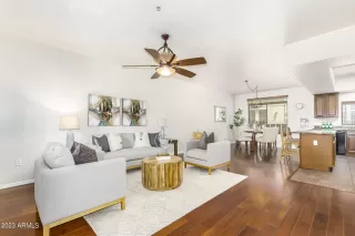 Photo #4: 6553186 Listing