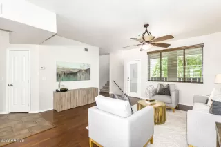 Photo #6: 6553186 Listing