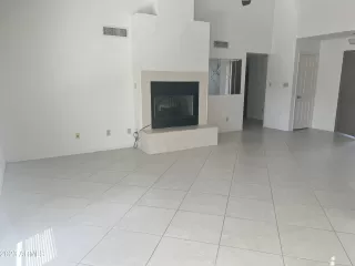 Photo #3: 6553346 Listing