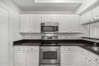 Photo #2: 6553486 Listing