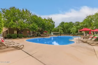 Photo #5: 6553486 Listing