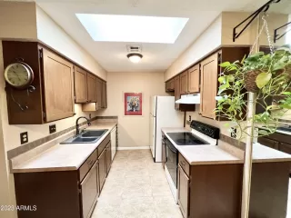 Photo #6: 6553603 Listing 