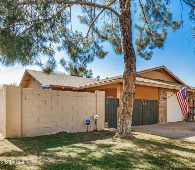 MLS: 6553867 Condo For Sale