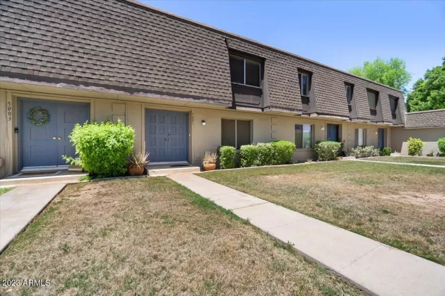 MLS: 6554017 Condo For Sale