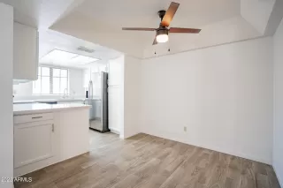 Photo #4: 6554092 Listing