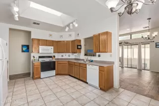 Photo #6: 6554317 Listing