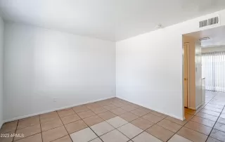 Photo #6: 6554357 Listing