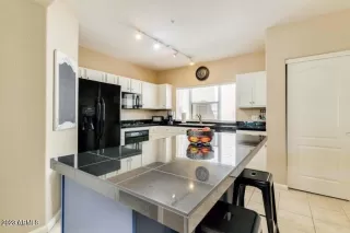 Photo #3: 6554481 Listing