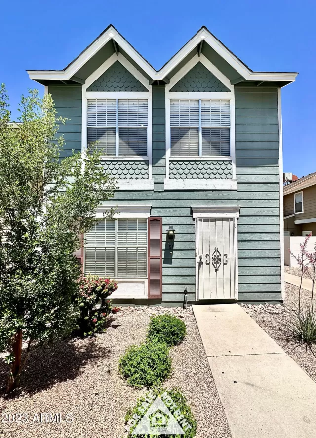 MLS: 6554595 Condo For Sale
