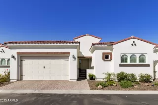 Photo #4: 6554745 Listing