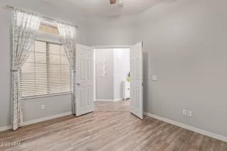 Photo #5: 6554963 Listing 