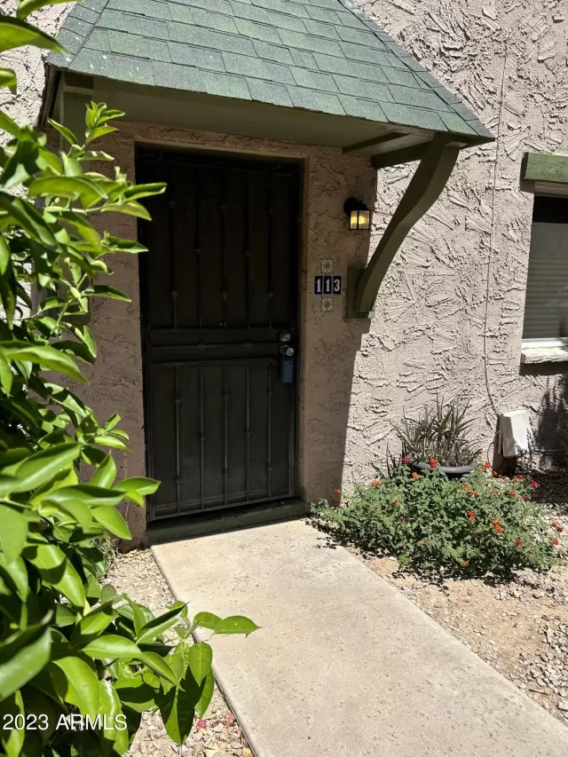 MLS: 6555372 Condo For Sale