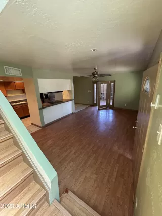 Photo #6: 6555372 Listing