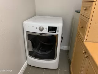 Photo #4: 6555479 Listing