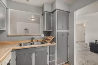 Photo #5: 6555517 Listing