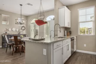 Photo #6: 6555522 Listing 