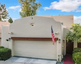 Photo #2: 6555557 Listing