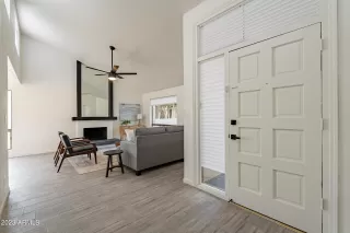 Photo #3: 6556126 Listing