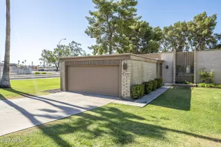 Photo #2: 6556199 Listing