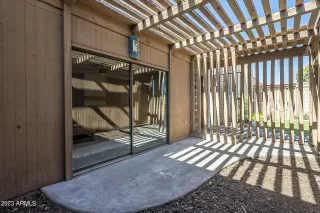 Photo #4: 6556199 Listing