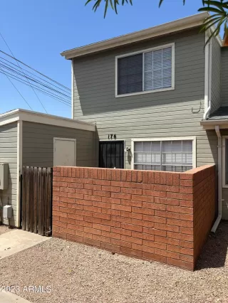 Photo #2: 6556227 Listing 