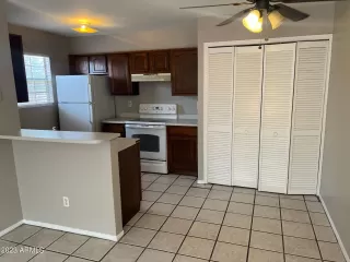 Photo #4: 6556227 Listing 