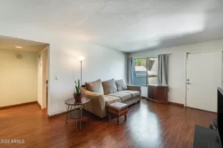 Photo #4: 6556235 Listing 