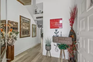 Photo #2: 6556270 Listing