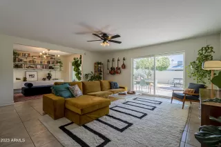 Photo #3: 6556277 Listing