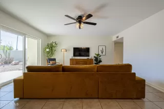 Photo #6: 6556277 Listing