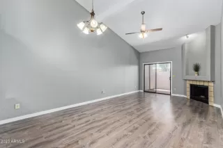 Photo #2: 6556288 Listing